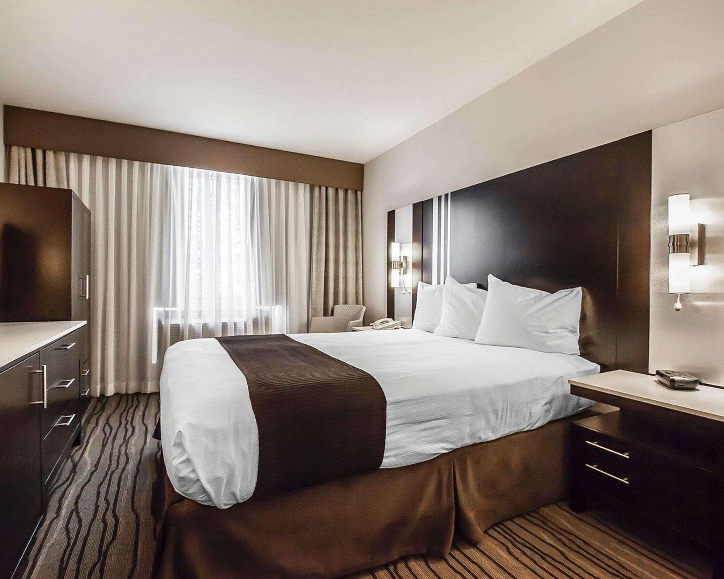 Quality Hotel Airport South Ричмънд Екстериор снимка