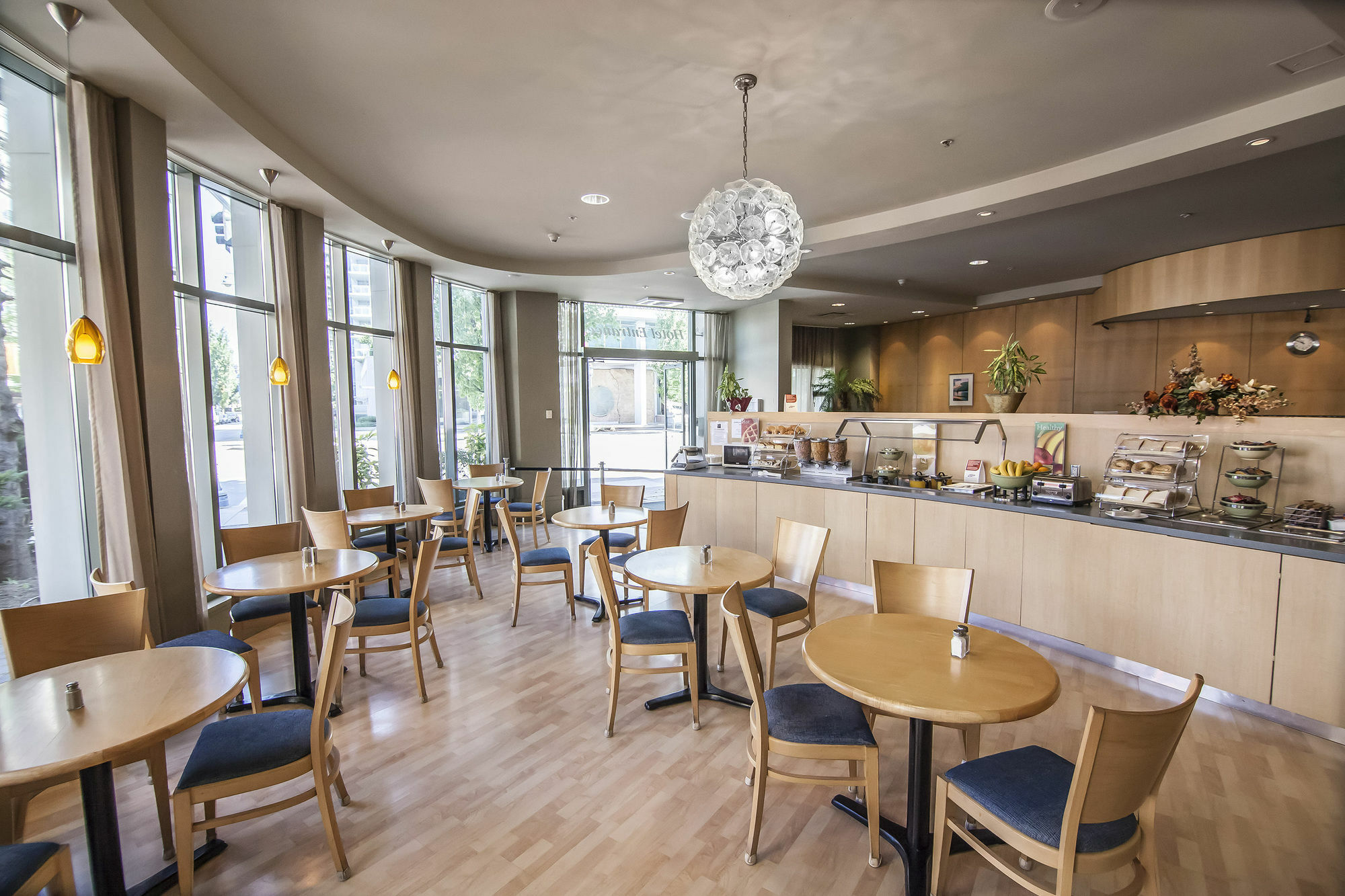 Quality Hotel Airport South Ричмънд Екстериор снимка